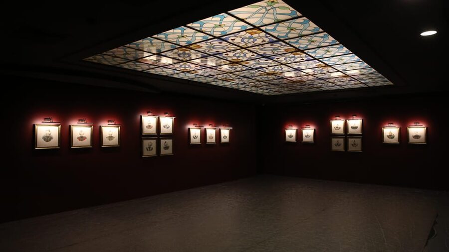 Istanbul: Panorama 1453 History Museum Tickets +Audioguide - Using the digital audio guide well