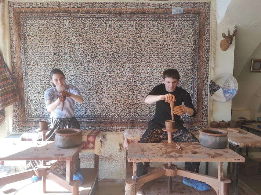 Istanbul: Pottery Workshop - Watching the red clay take shape