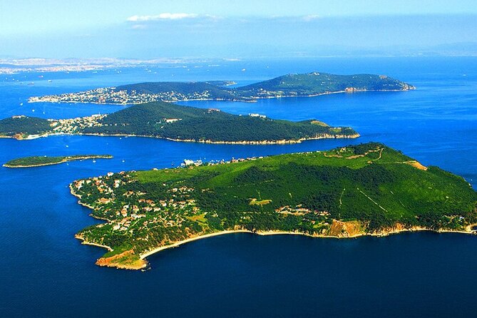Istanbul Princes’ Islands Boat Trip with Lunch - Heybeliada: one hour of island architecture