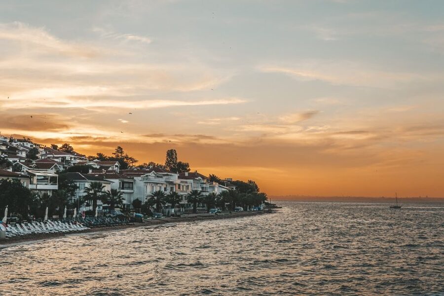 Istanbul: Princes' Islands Cruise w/Music, Lunch & Transfer - Key points to know before you book
