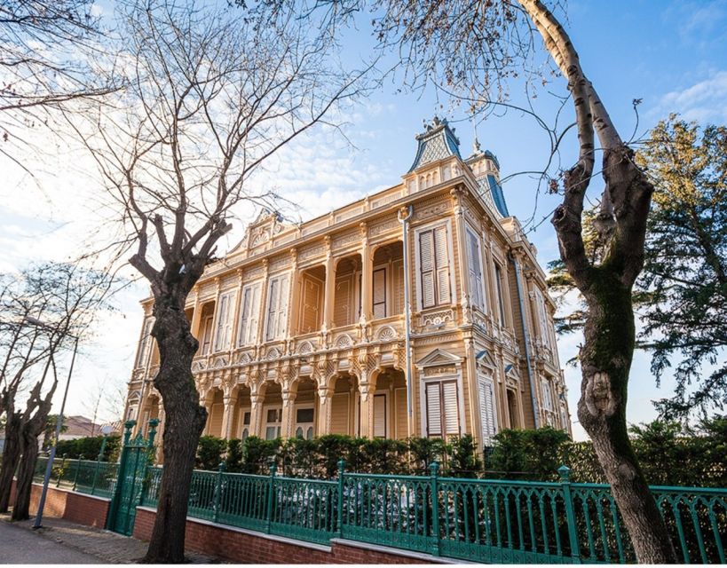 Istanbul: Princes' Islands Tour with Lunch and Transfers - Key points at a glance