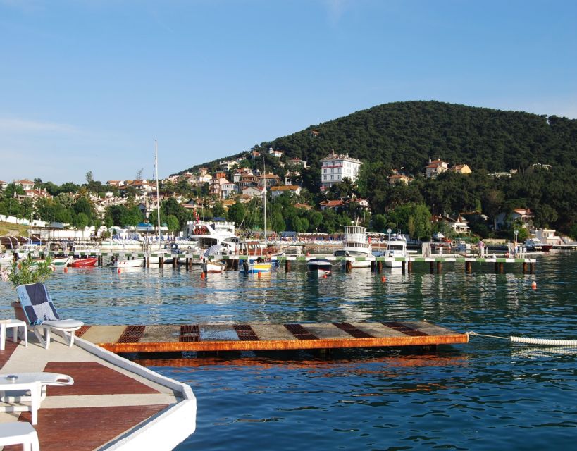 Istanbul: Princes' Islands Tour with Lunch and Transfers - What the guide adds, and what it does not