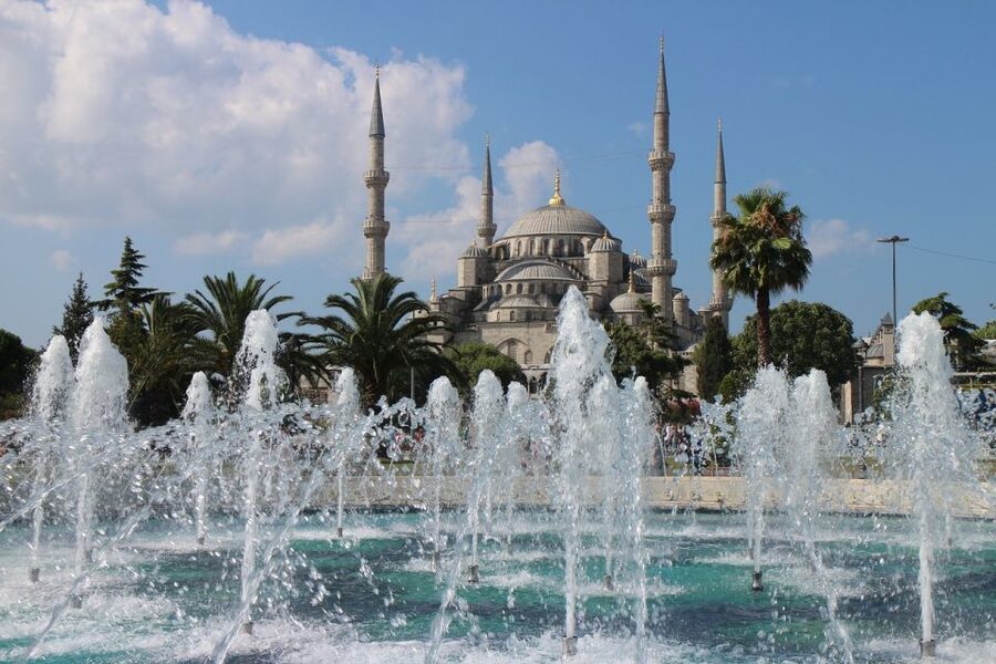 Istanbul: Private Customized Tour - The Cistern and Bosphorus Route