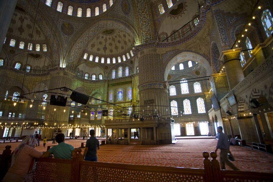 Istanbul: Private Full-Day Old City Highlights Tour - Sultan Ahmed Mosque and the Hippodrome