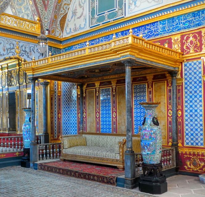 Istanbul: Private Guided Tour - What the guide adds to the day