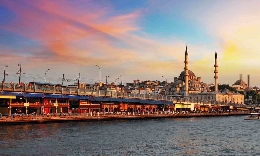 Istanbul:Private Layover Tour from Istanbul Airports&Hotels - Topkapı Palace and the Basilica Cistern