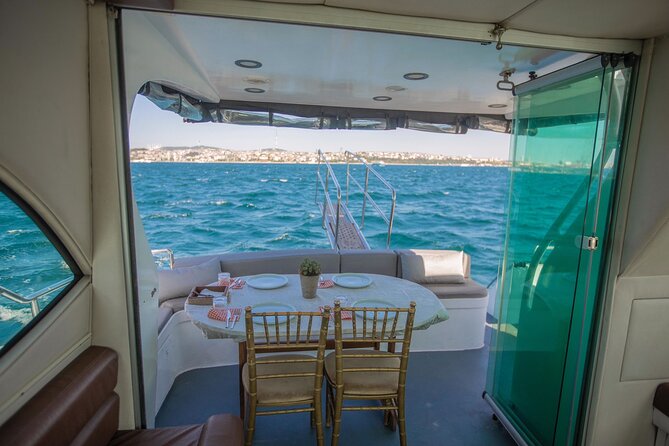 Istanbul Private Luxury Yacht on Bosphorus 14 mt 46feet - From Balat Parkı toward the Golden Horn