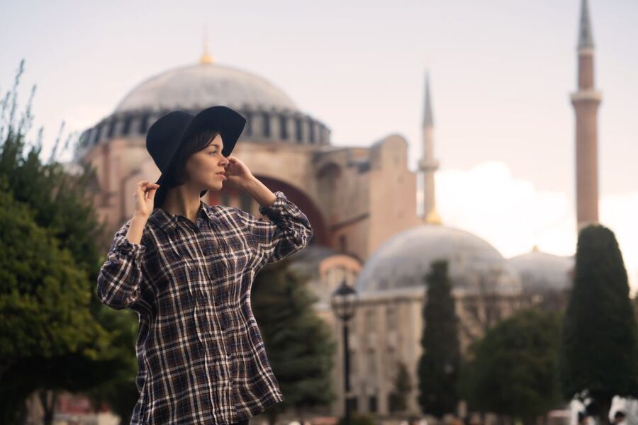 Istanbul: Private photoshoot at Hagia Sophia&Blue Mosque - Hagia Sophia photo stop
