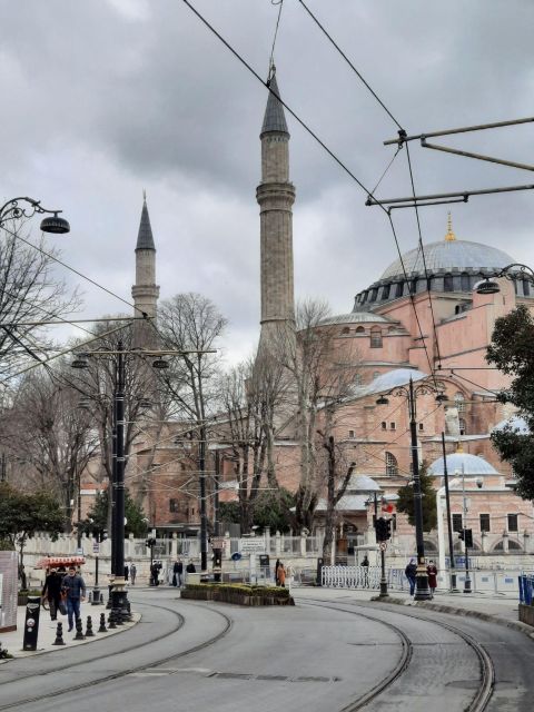 Istanbul Private Shopping Tour – Grand Bazaar & Spice Market - Comparing leather and ceramic workshops