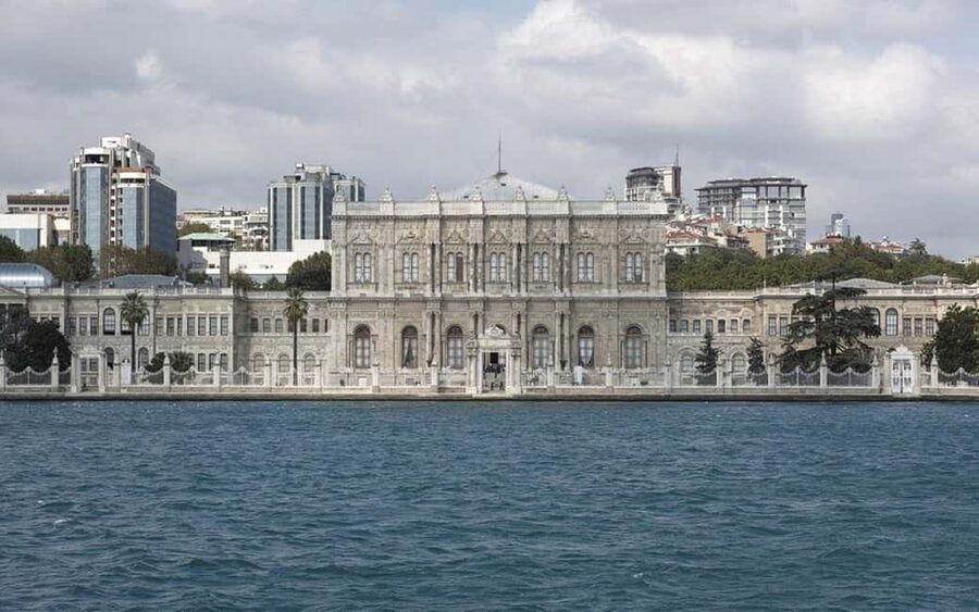 Istanbul: Private Sightseeing 2, 4 or 8 hours with a Local - Who will get the most from this Istanbul tour?