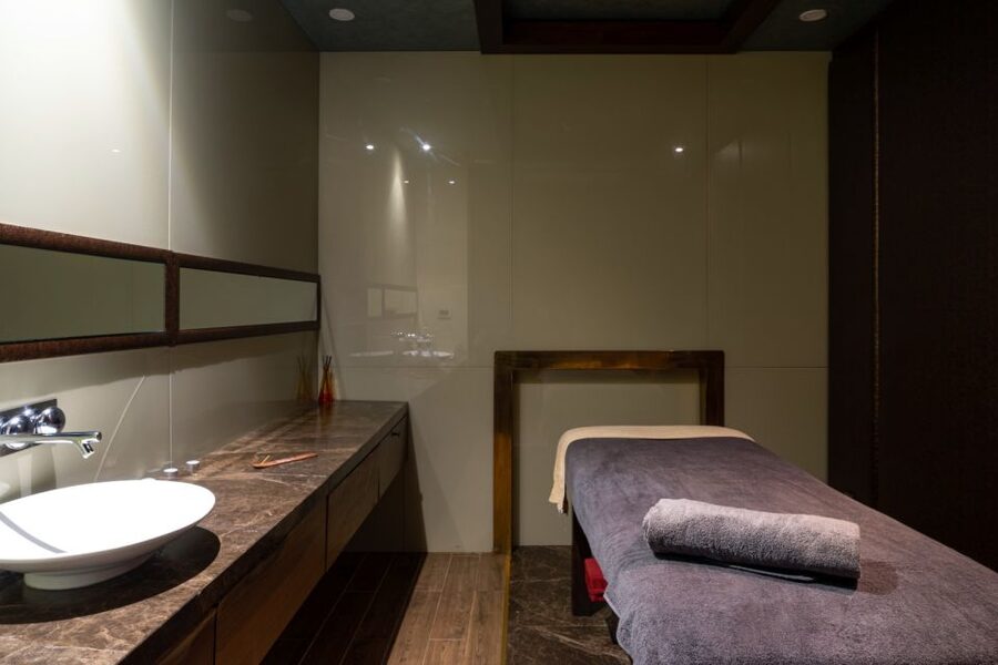 Istanbul: Private Turkish Bath, Massage, and Pool in Taksim - Sauna first, then the traditional bath