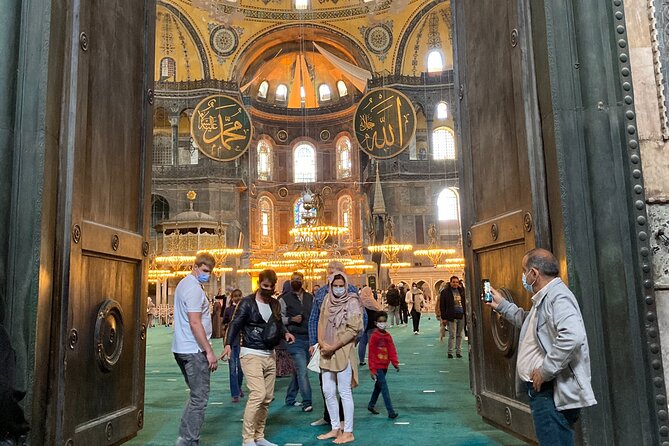Istanbul Private Walking Highlights Tour - Grand Bazaar: two hours for color and shopping