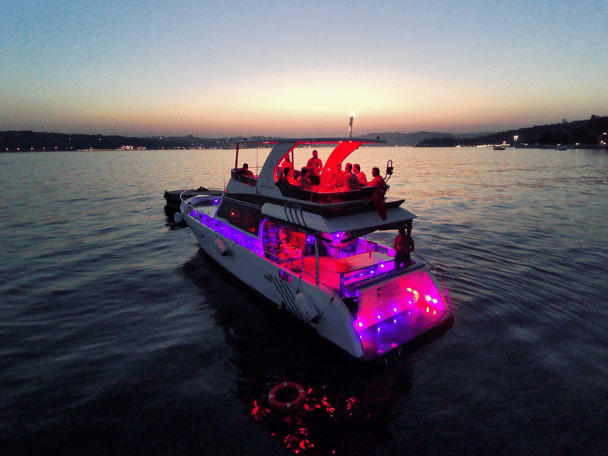 Istanbul: Private Yacht Organization on Bosphorus (14 Meter) - Key points to know before you book