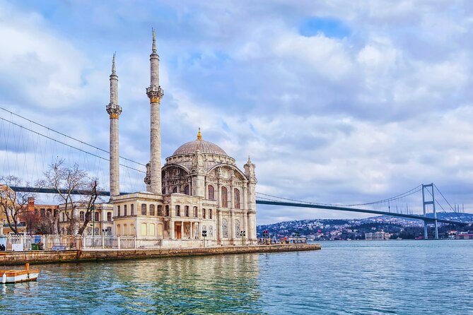 Istanbul Private Yacht Tour - 2 Hours - Galata Tower and Galata Bridge from the water