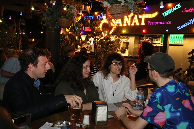 Istanbul's Longest-Running Trivia Night / Pub Quiz - Group size and the over-100 participant question