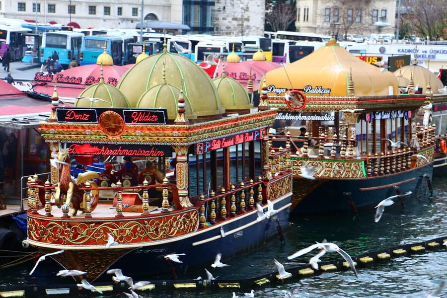 Istanbul: Secret Treasures Skip-The-Line Tour with Lunch - Lunch in Sultanahmet Square