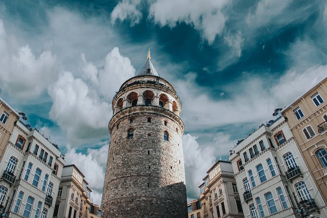 Istanbul Shore Excursion: 1 or 2-Day Private Guided Tour with Private Van - Who should choose the one-day option?