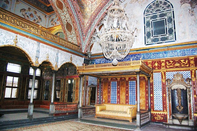 Istanbul Shore Excursion: 1 or 2-Day Private Guided Tour with Private Van - Who will get the most from two days?