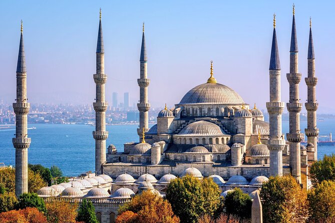 Istanbul Small-Group City and Secret Streets Tour with Guide - Hagia Sophia and Topkapı Palace from the outside