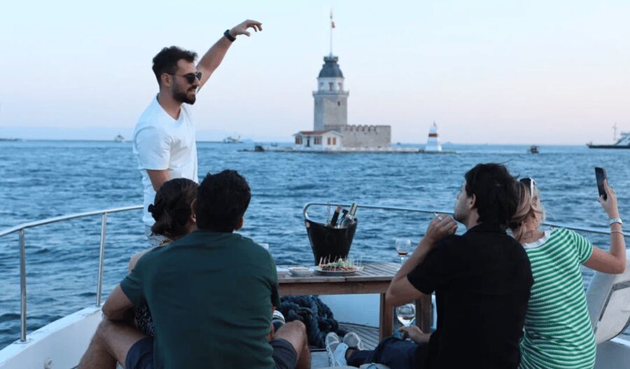 Istanbul: Small Group Yacht Tour with Unlimited Wine - Is $57 good value?