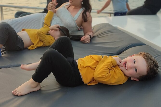 Istanbul Sunset Cruise on Luxury Yacht - Guided Group Cruise - Üsküdar and the Maiden’s Tower