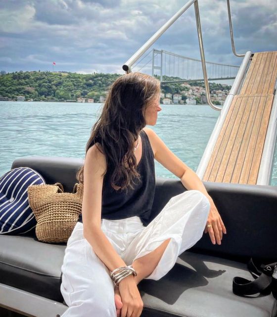 Istanbul: Sunset or Day Small-Group Yacht Cruise with Snacks - Bebek and the northern European shore
