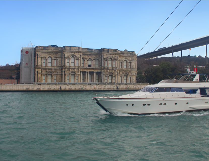 Istanbul: Sunset Yacht Cruise on the Bosphorus with Transfer - Commentary, comfort, and the limits of the format