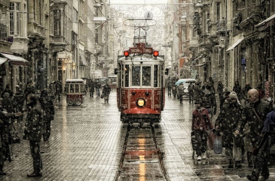 Istanbul: Taksim District Half-Day Walking Tour - Who should book this Beyoğlu walk?