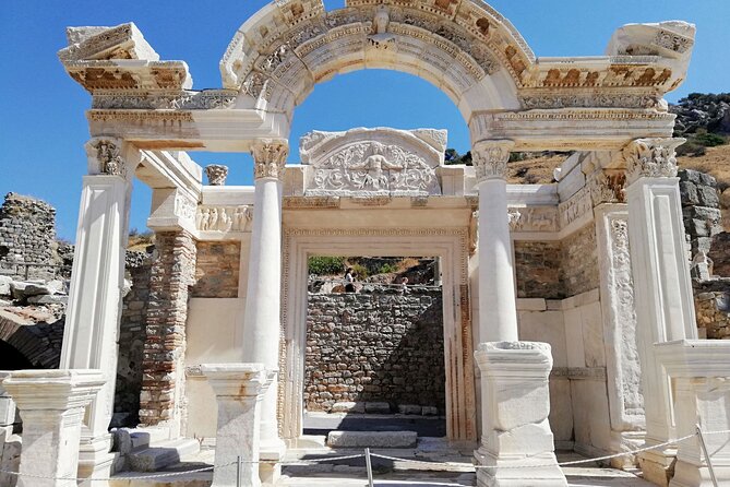 Istanbul to Ephesus Full Day Private Tour with Domestic Flights - What private touring changes during a packed day