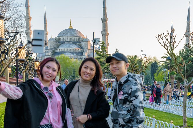Istanbul: Topkapi Palace, Hagia Sophia & Blue Mosque - Starting at the German Fountain