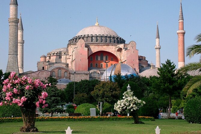 Istanbul Tour - Half Day Afternoon - Soğukçeşme Street and the Old-City Pause