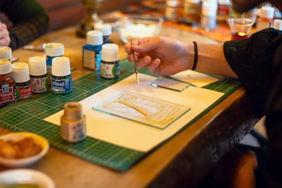 Istanbul: Traditional Stained Glass Painting Workshop - Why this Istanbul workshop is worth three hours