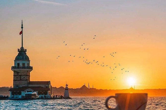 Istanbul True Discovery Tour - Dolmabahçe Palace and the Ottoman court
