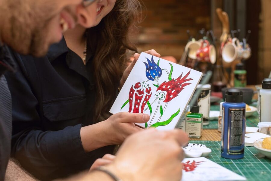 Istanbul: Turkish Tile Painting & Ceramic Workshop w/ Snacks - Booking, cancellation, and language details