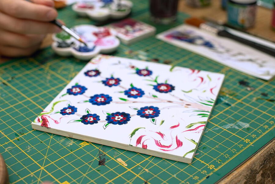 Istanbul: Turkish Tile Painting & Ceramic Workshop w/ Snacks - Is $31 good value?