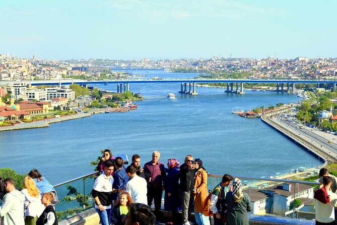 Istanbul Two Continents Tour with Lunch and Bosphorus Cruise - Lunch gives the middle of the day a pause