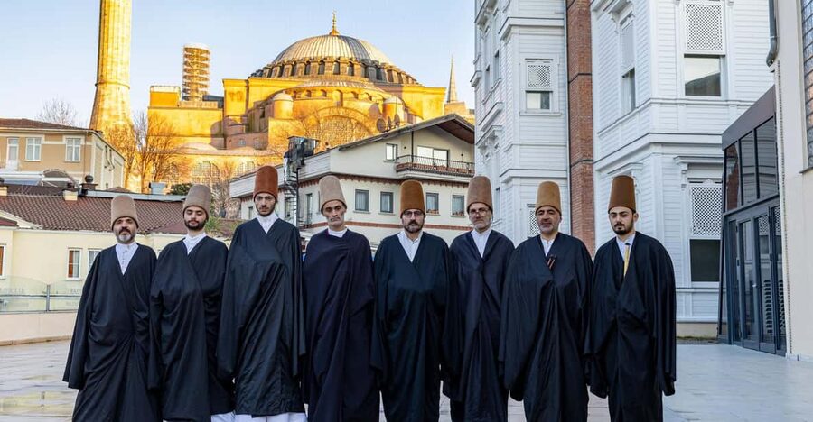 Istanbul: Whirling Dervish Ceremony next to Hagia Sophia - Reaching the white wooden house beside Hagia Sophia