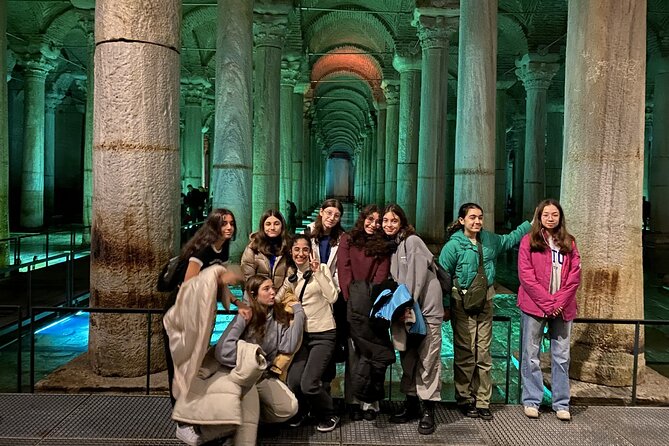 IstanbulBasilicaCistern/fastEntranceEnglish/Spanish (not tickets) - Lights, music, and modern art