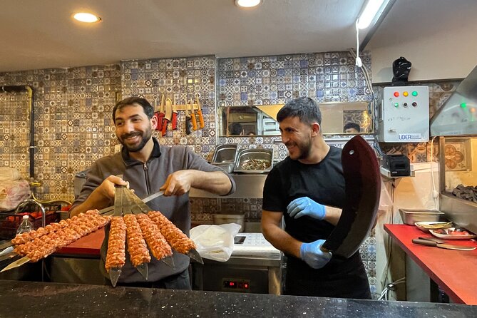 Kebab Crawl Istanbul - Finishing with künefe, tea, or coffee