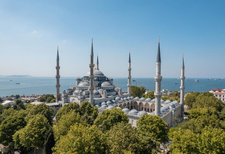 Little Hagia Sophia, Blue Mosque & Hagia Sophia Walking Tour - Hagia Sophia, where Christian and Islamic art meet
