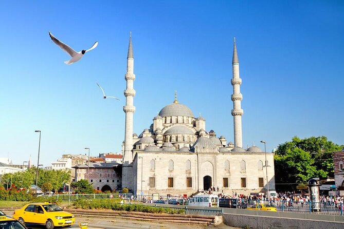 Local Food, History and Hidden Places Walking Tour in Istanbul - Key points to know before booking