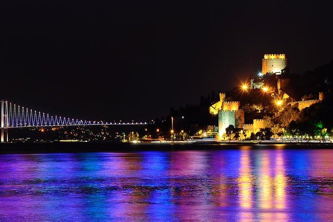 Luxury Bosphorus Dinner Cruise with Turkish Night Show - Group size, seating, and the meaning of luxury