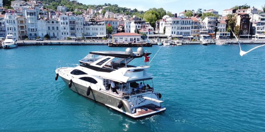 Luxury Private Yacht Rental - Yacht condition and what to check before booking