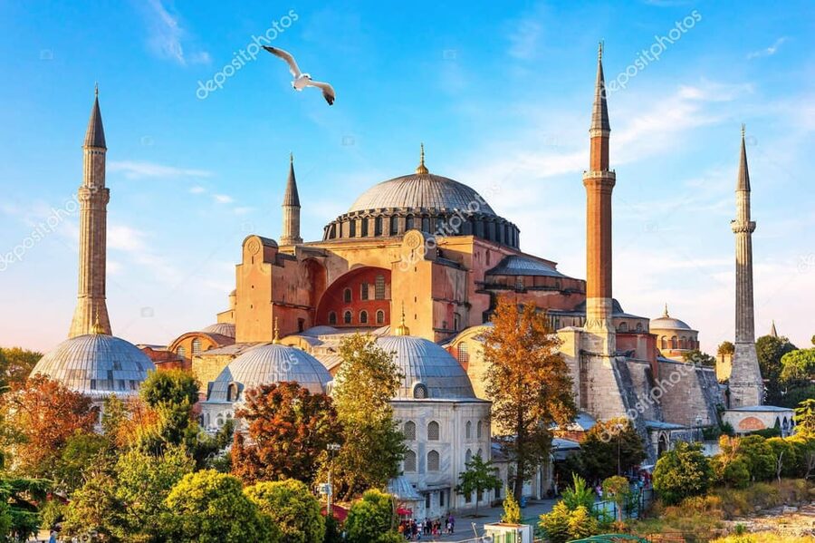 Magnificent Mosques of Istanbul - The Blue Mosque and its famous nickname