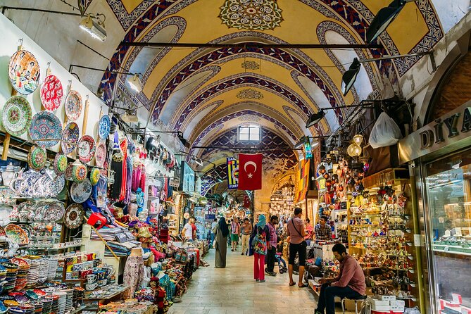 Majestic Istanbul: Walking Tour & Sunset Cruise on the Bosphorus - Topkapi Palace and the Ottoman court