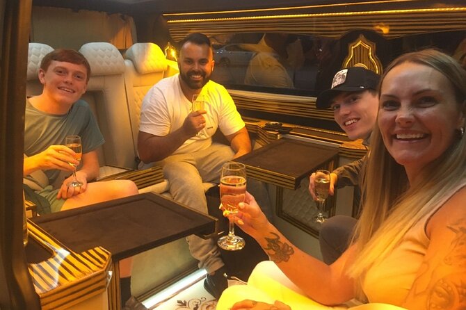Meet Transfer Istanbul - Private service compared with a taxi or public transport