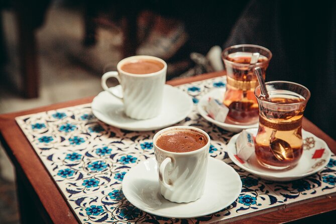 Must See in Istanbul: Private Full-Day Experience & Local Lunch - Finding your way through the Grand Bazaar