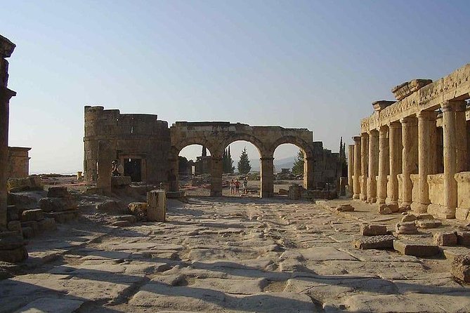 Pamukkale Day Tour From Istanbul /w flight - A short stop at the Hierapolis Archaeology Museum