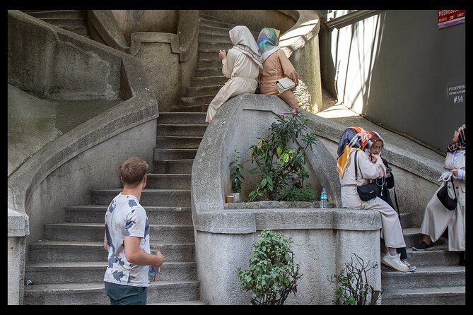 Photograph Istanbul - A cat-focused day shows the value of customization