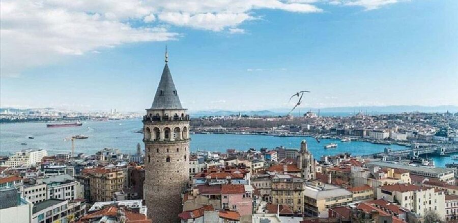 Premium Line : Private Istanbul Tour : All Inclusive Package - Reading the Hippodrome’s stone markers